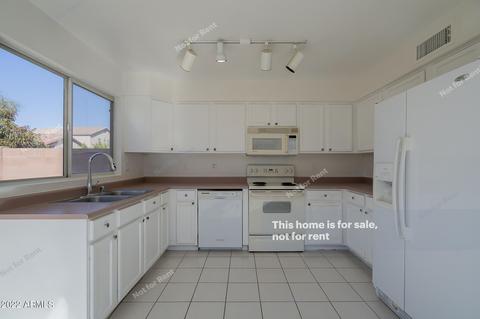 4332 E Windsong Dr, Phoenix, AZ 85048 photo 2