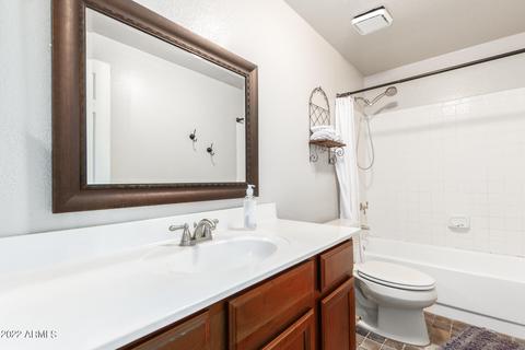 2302 E Huron Ct, Gilbert, AZ 85234 photo 23