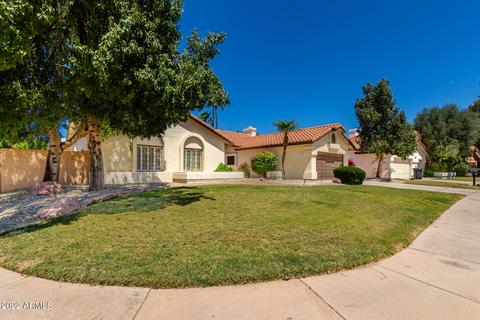 2302 E Huron Ct, Gilbert, AZ 85234 photo 2