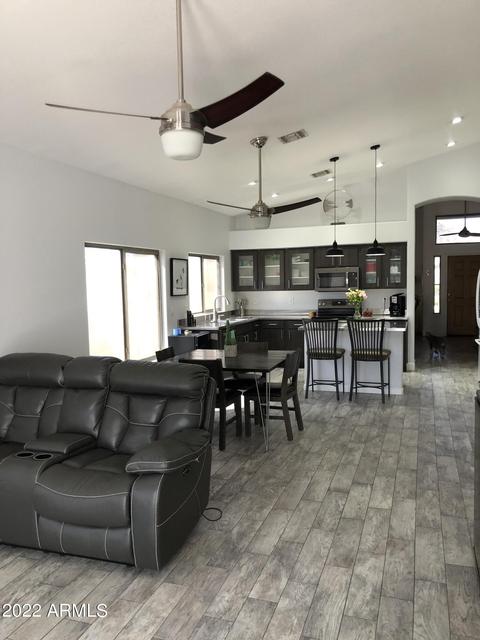 1548 E Sunrise Way, Gilbert, AZ 85296 photo 9