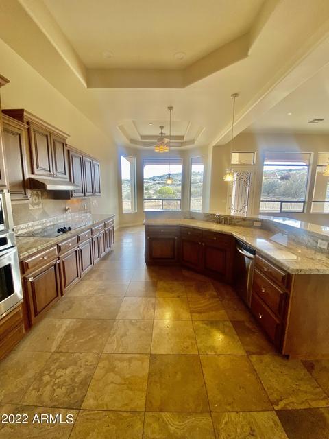 15805 E Broken Bit Rd, Mayer, AZ 86333 photo 3
