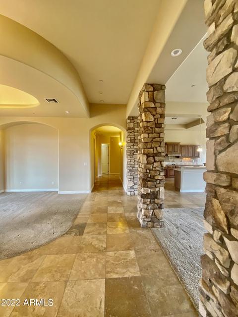 15805 E Broken Bit Rd, Mayer, AZ 86333 photo 10