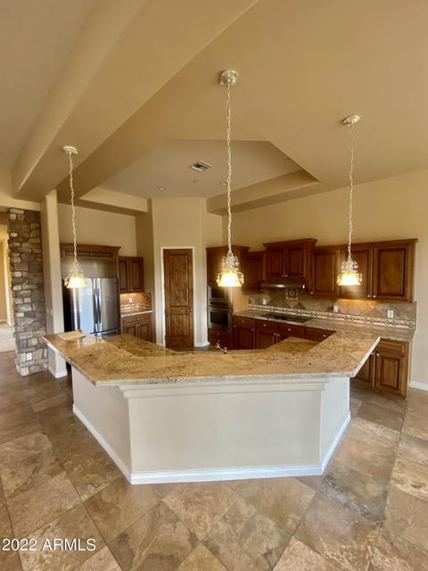 15805 E Broken Bit Rd, Mayer, AZ 86333 photo 2