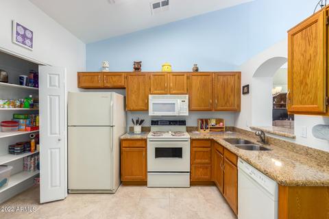 924 E Washington Ave, Gilbert, AZ 85234 photo 5