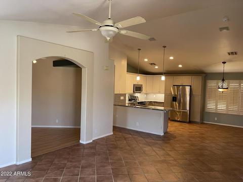 6062 E Rochelle St, Mesa, AZ 85215 photo 4