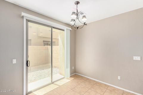 2953 E Dunbar Dr, Phoenix, AZ 85042 photo 8
