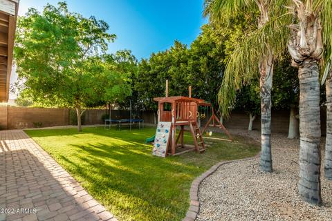 2560 E Taro Ln, Phoenix, AZ 85050 photo 40