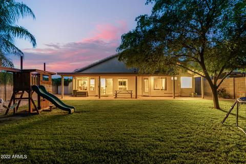2560 E Taro Ln, Phoenix, AZ 85050 photo 7