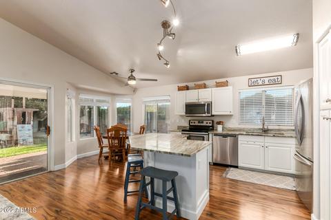 2560 E Taro Ln, Phoenix, AZ 85050 photo 23