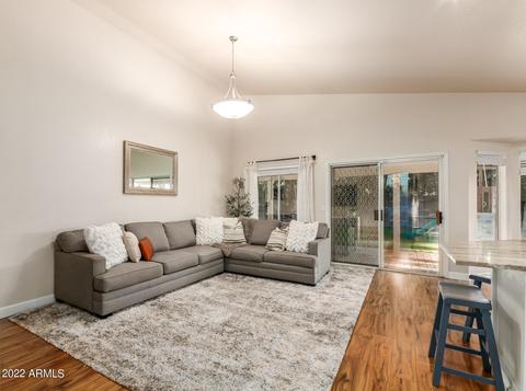2560 E Taro Ln, Phoenix, AZ 85050 photo 17