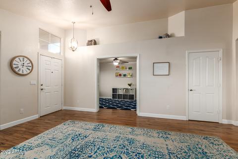 2560 E Taro Ln, Phoenix, AZ 85050 photo 15
