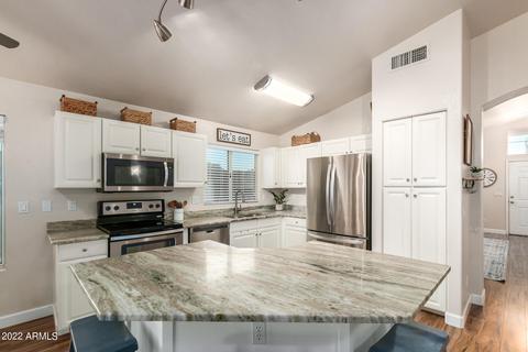 2560 E Taro Ln, Phoenix, AZ 85050 photo 21