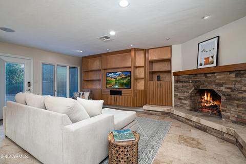 331 E Tuckey Ln, Phoenix, AZ 85012 photo 12