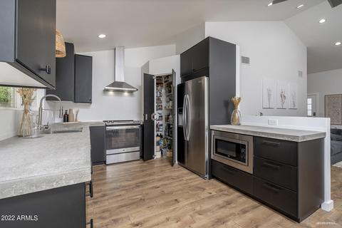4633 E Pearce Rd, Phoenix, AZ 85044 photo 8