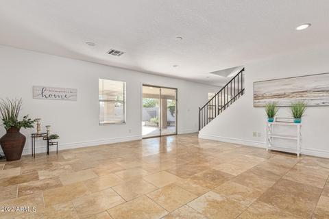 4101 E Hide Trl, Phoenix, AZ 85050 photo 6