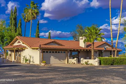 51008 W Pete Rd, Aguila, AZ 85320