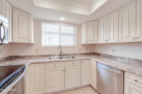781 W 5th Ave, Apache Junction, AZ 85120 photo 3