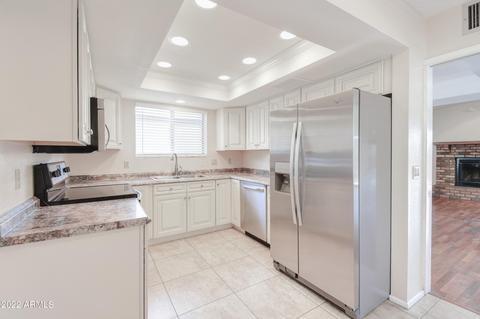 781 W 5th Ave, Apache Junction, AZ 85120 photo 2