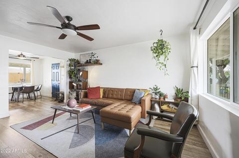 1207 E Griswold Rd, Phoenix, AZ 85020 photo 3