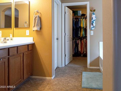 2438 S Stuart Ave, Gilbert, AZ 85295 photo 13
