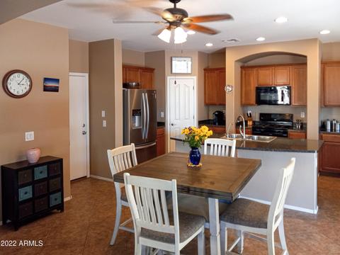 2438 S Stuart Ave, Gilbert, AZ 85295 photo 6