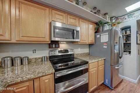 231 E Tremaine Ave, Gilbert, AZ 85234 photo 11