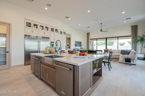 2684 E Longhorn Ct, Gilbert, AZ 85297 photo 11