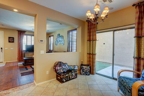 6845 S 7th Ln, Phoenix, AZ 85041 photo 15