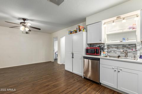 1931 S Apache Dr, Apache Junction, AZ 85120 photo 9