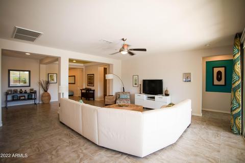 3657 E Blue Spruce Ln, Gilbert, AZ 85298 photo 8