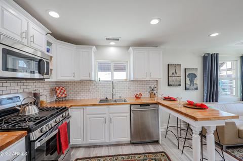 1310 W Apache St, Phoenix, AZ 85007 photo 9