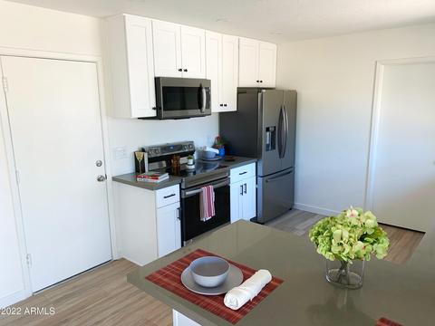3228 E Helena Dr, Phoenix, AZ 85032 photo 9