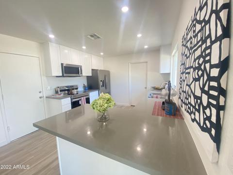 3228 E Helena Dr, Phoenix, AZ 85032 photo 11