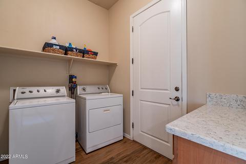1545 E Kings Ct, Gilbert, AZ 85234 photo 32