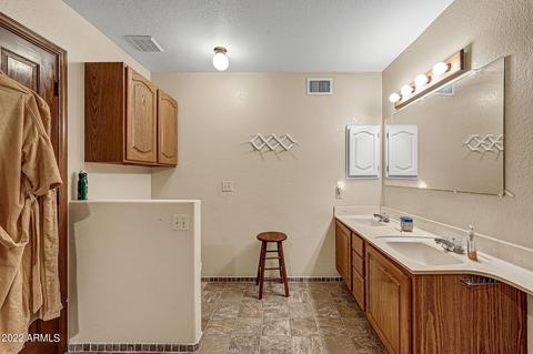 1302 E Sage Brush St, Gilbert, AZ 85296 photo 32