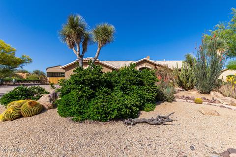 402 E Desert Ranch Rd, Phoenix, AZ 85086 photo 2