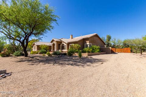 402 E Desert Ranch Rd, Phoenix, AZ 85086 photo 4