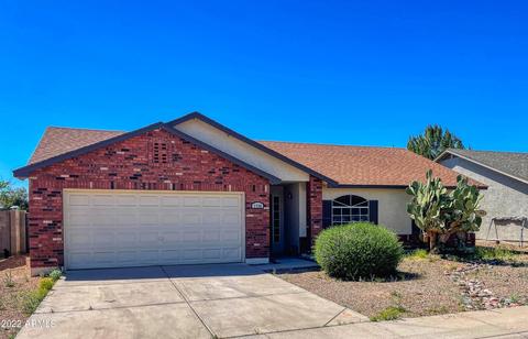 1738 S Cardinal Dr, Apache Junction, AZ 85120 photo 1