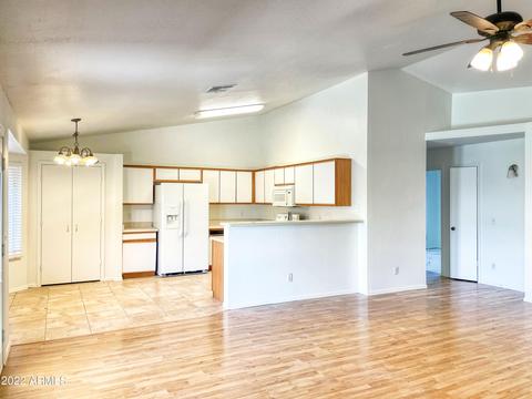 1738 S Cardinal Dr, Apache Junction, AZ 85120 photo 6