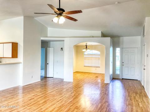 1738 S Cardinal Dr, Apache Junction, AZ 85120 photo 2
