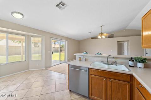 2041 E San Tan Ct, Gilbert, AZ 85296 photo 8