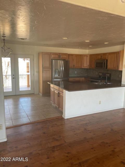 7273 E Bloomfield Rd, Hereford, AZ 85615 photo 9