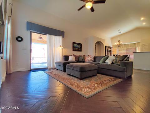 3242 E Bonanza Rd, Gilbert, AZ 85297 photo 2