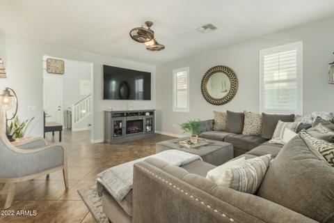 3418 E Appleby Dr, Gilbert, AZ 85298 photo 2