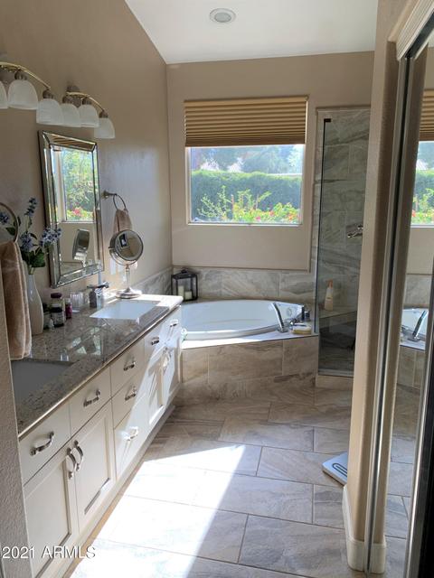 2139 E Huron Ct, Gilbert, AZ 85234 photo 7
