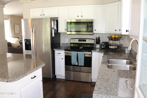 3103 E Wahalla Ln, Phoenix, AZ 85050 photo 2
