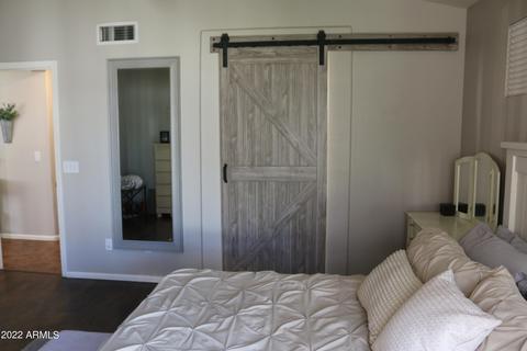 3103 E Wahalla Ln, Phoenix, AZ 85050 photo 10