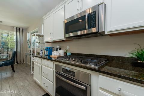 2252 S Wallrade Ln, Gilbert, AZ 85295 photo 9