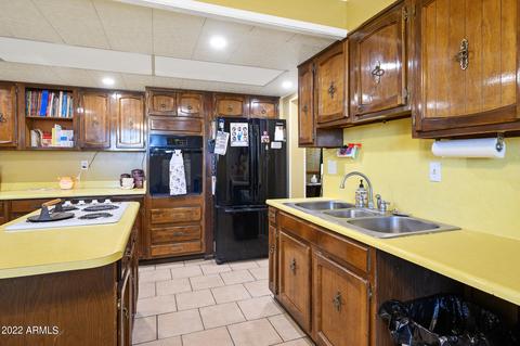 2807 W Camelback Rd, Phoenix, AZ 85017 photo 8