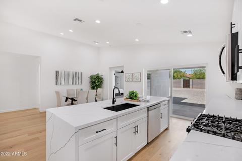 4202 N 10th Pl, Phoenix, AZ 85014 photo 15
